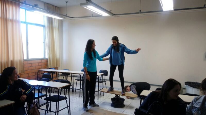 Encontro de estudos para os professores de Estimulação das creches de Capinzal.