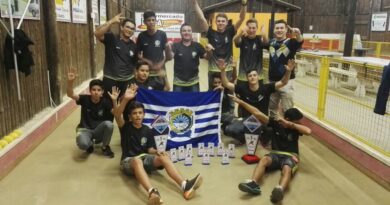 A equipe masculina da bocha de Capinzal sagrou-se campeã estadual, nas categorias juvenil sub-18 e sub-23. A competição aconteceu no município de Agrolândia-SC.