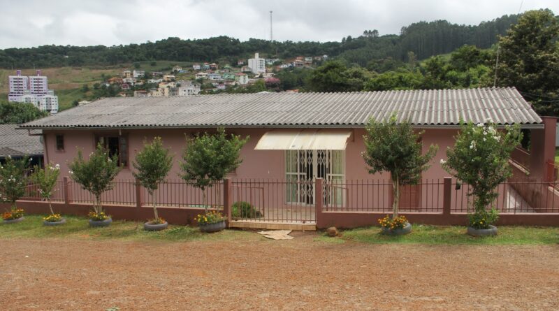 O Abrigo Casa Lar atende crianças e adolescentes em situação de vulnerabilidade social das cinco cidades.
