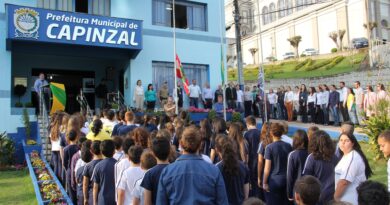 Prefeitura Municipal de Capinzal - Solenidade de abertura da Semana da Pátria, dia 1 de setembro de 2017.